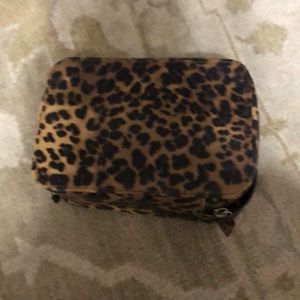 Laura Mercier notebook EUC